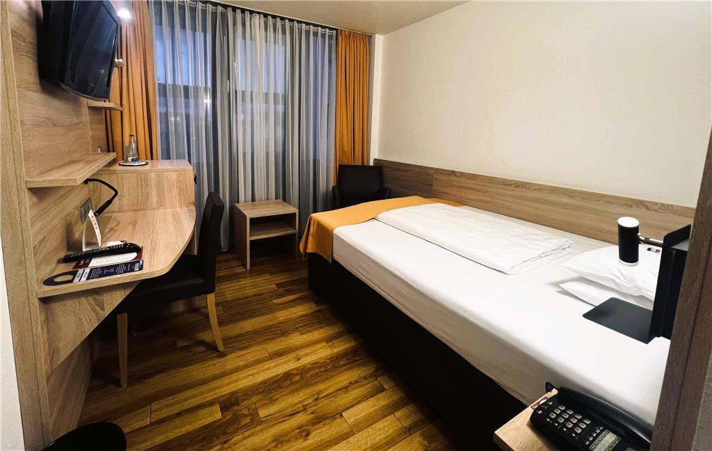 Arvena Messe Hotel نورنبيرغ الغرفة الصورة