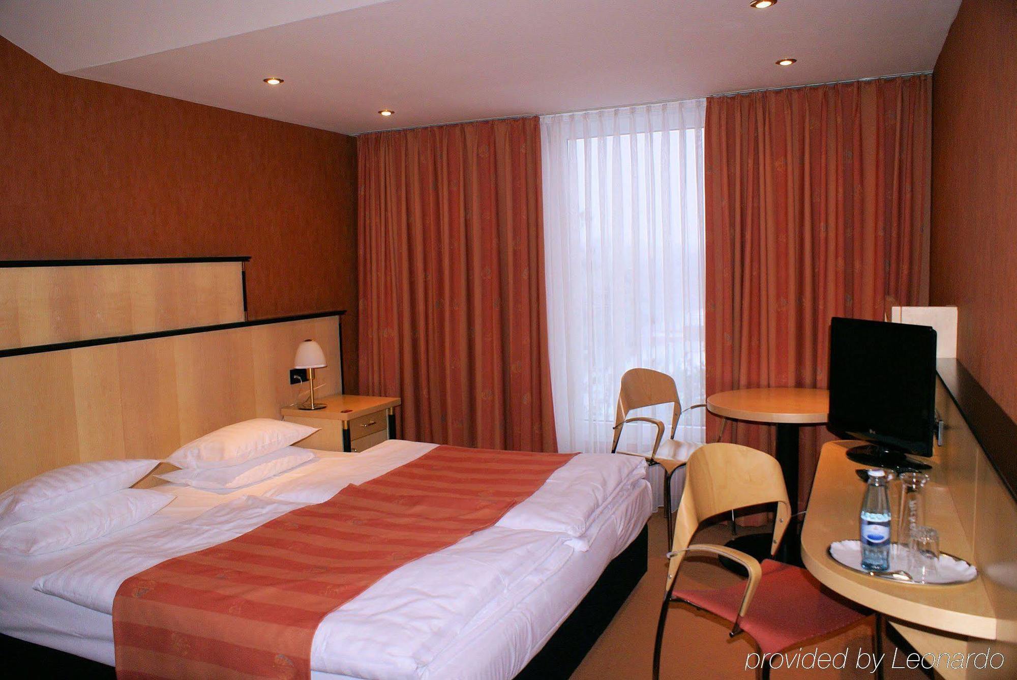 Arvena Messe Hotel نورنبيرغ المرافق الصورة
